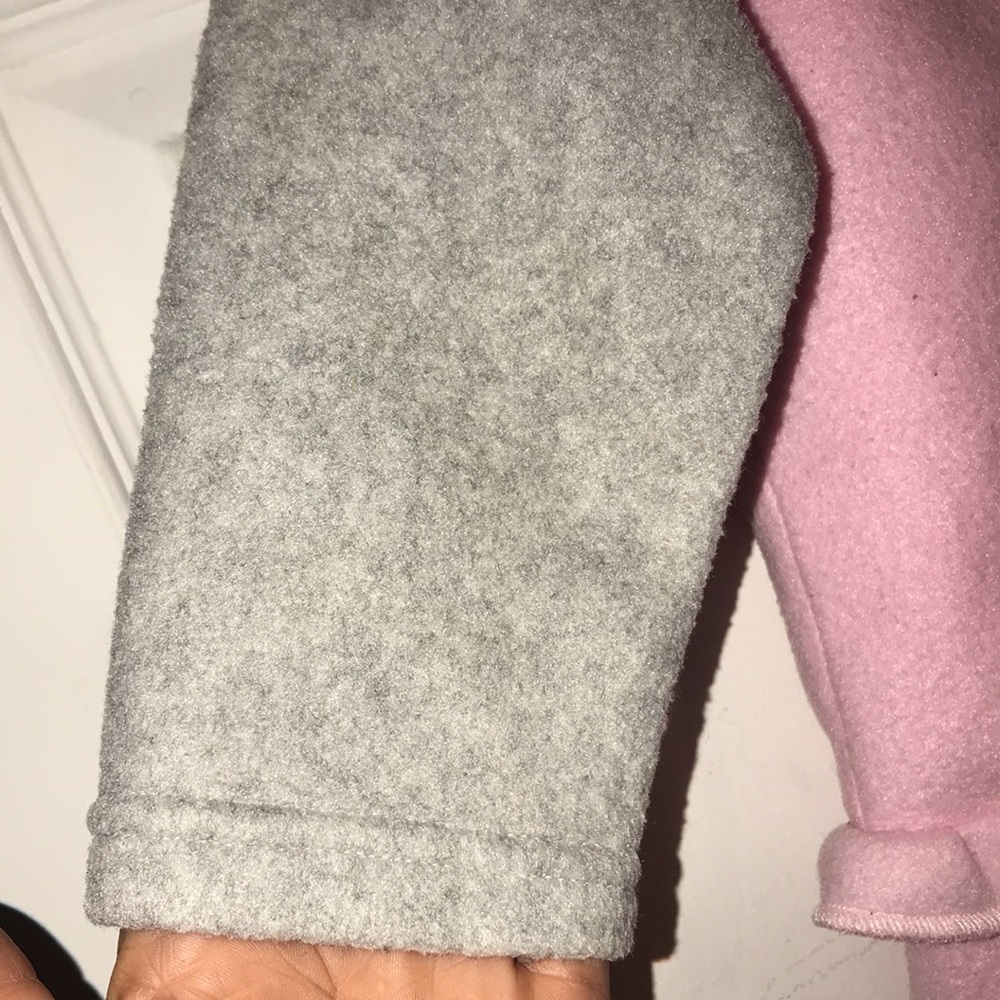 Girl’s 2-pc Fleece Set - Picture 3 of 9